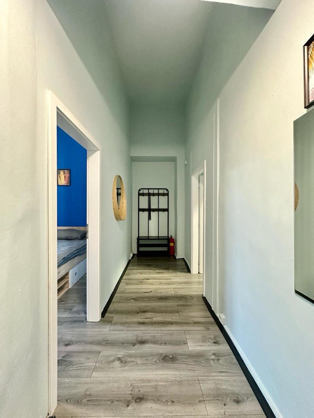 Apartmán Stunning & Spacious 2bdr In Center Prague1
